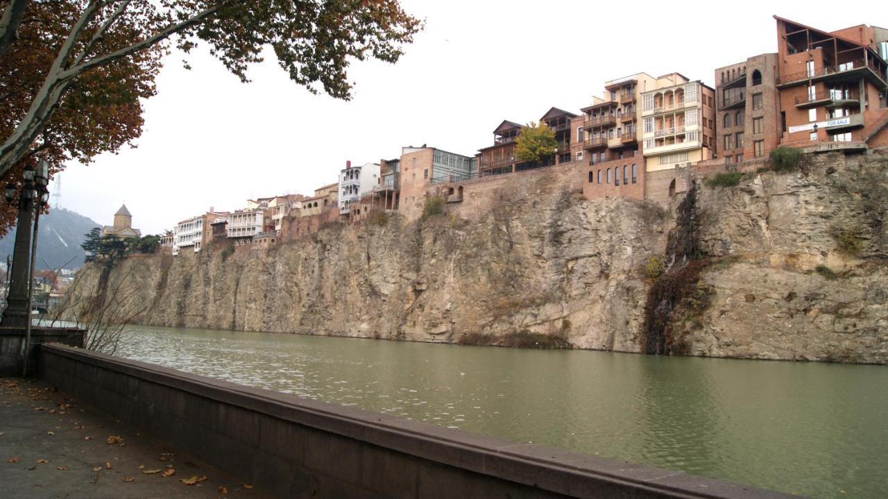 Modern Avlabari